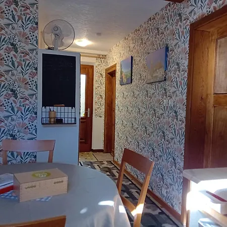 Le Balcon Apartment